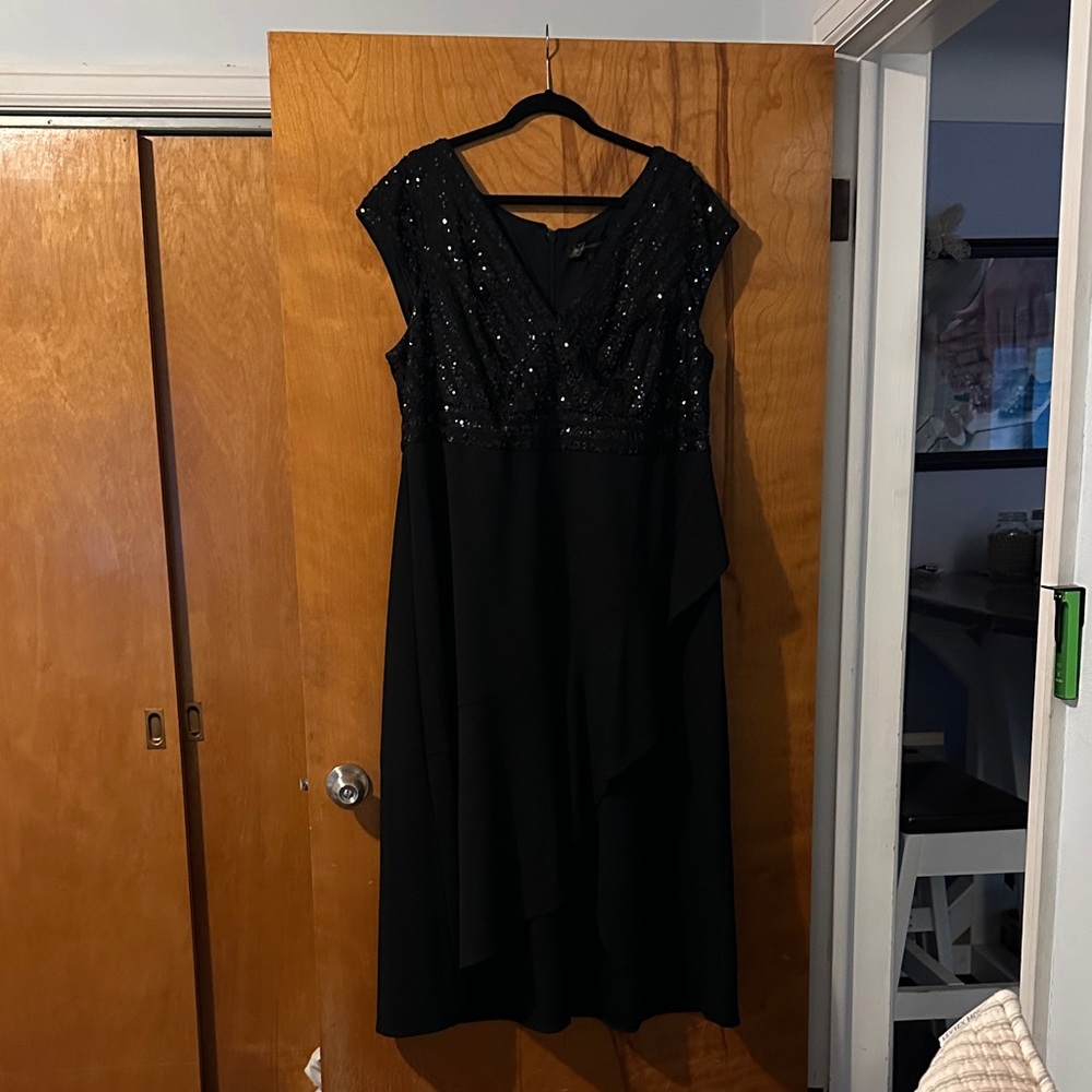 Ever Pretty Black Sequin Midi Dress